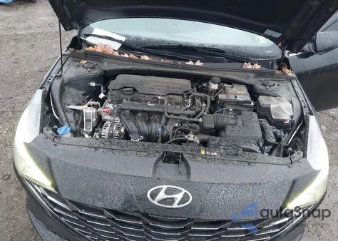 2022 Hyundai Elantra Sel z USA, uszkodzony, nr VIN 5NPLN4AG4NH075313